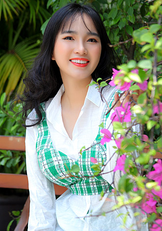 Gorgeous member profiles: free Asian member Hoang Tham(Sela) from Ho Chi Minh City