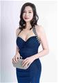 Hundreds of beauties: caring Thai member Anne